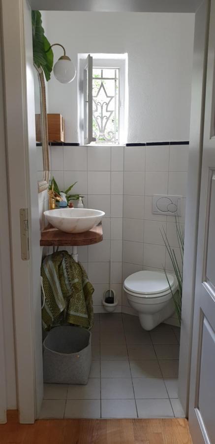 Little Escape Im Jugendstil Poolhaus - Wc Und Dusche Im Nebenhaus Villa Würzburg Exterior foto